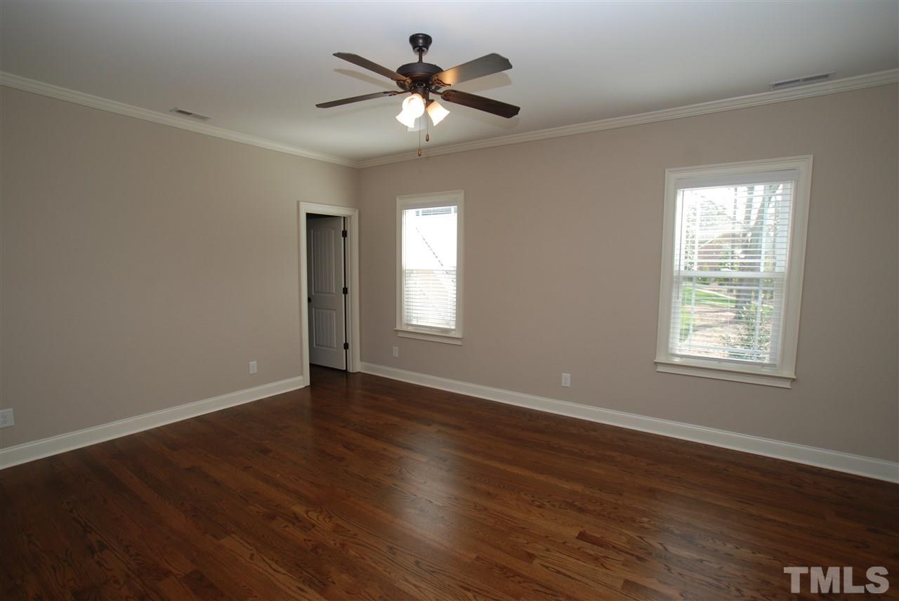 3212 Cobblestone Court Raleigh, NC 27607 - Photo 14 of 30