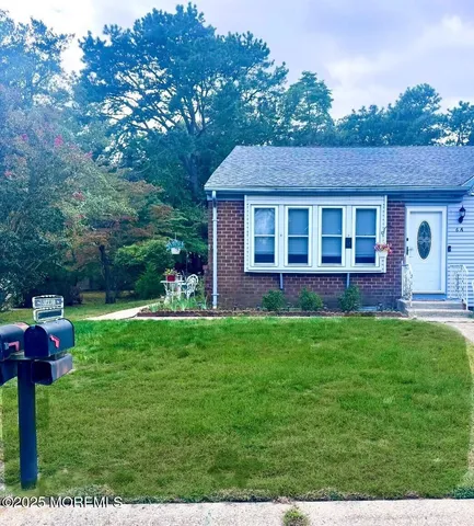 $249,950 | 6 A Winthrop Place, Whiting, NJ 08759
