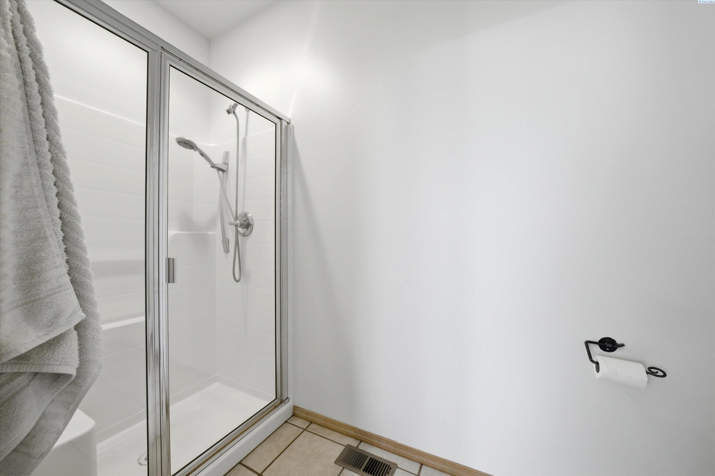 4007 Keene Road Richland, WA 99352 - Photo 35 of 50 Gallery Image 35