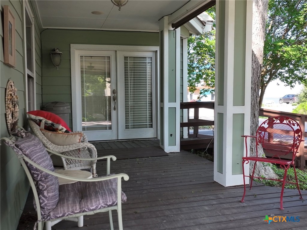 207 South Commerce Street Port Lavaca, TX 77979 - Photo 9 of 39