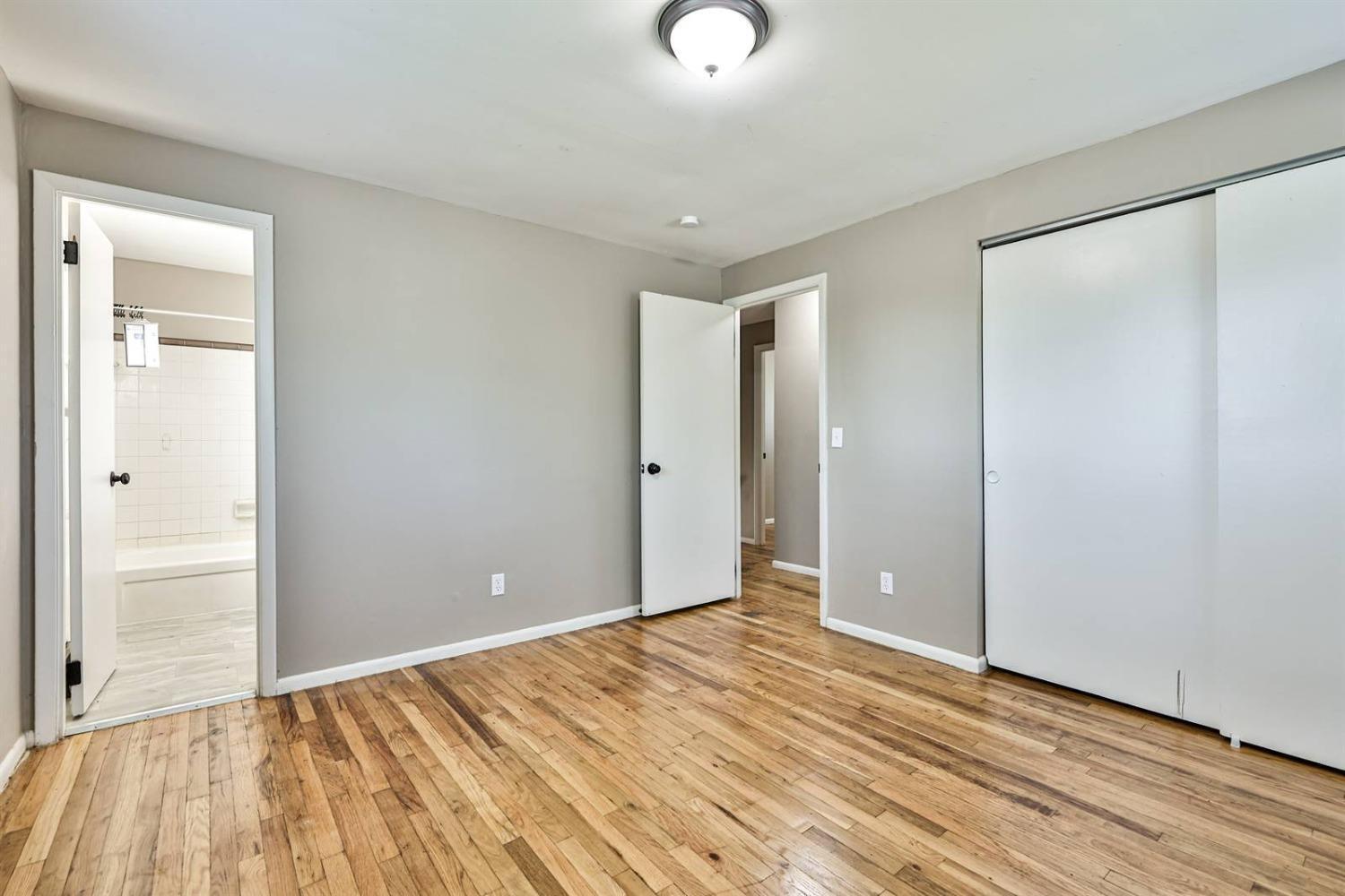 11610 Hanover Road Forest Park, OH 45240 - Photo 14 of 30