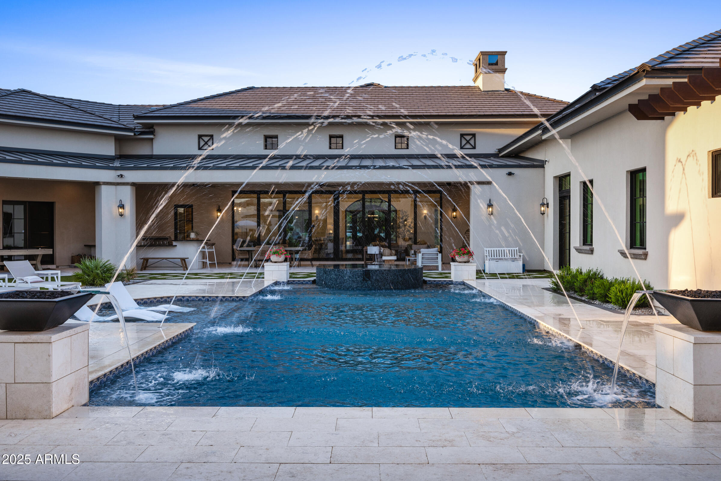 20623 East Cloud Road Queen Creek, AZ 85142 - Photo 88 of 115 a view of a building with a patio