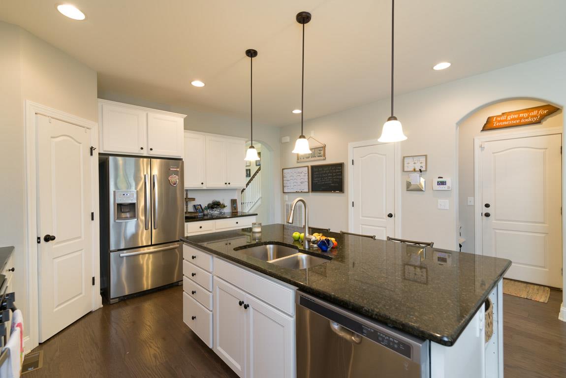 322 Old Stone Road Goodlettsville, TN 37072 - Photo 5 of 24 Gallery Image 5