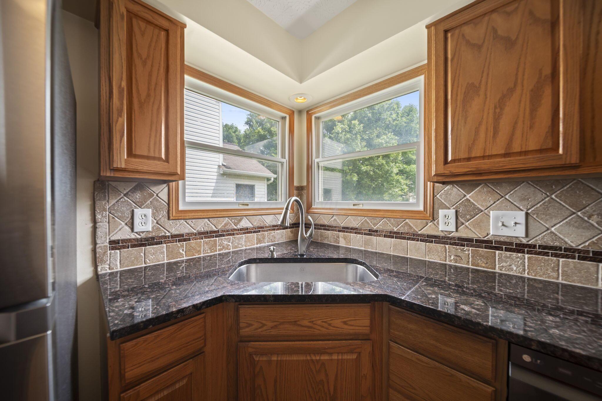 5906 Sandy Rings Lane Dublin, OH 43016 - Photo 15 of 61