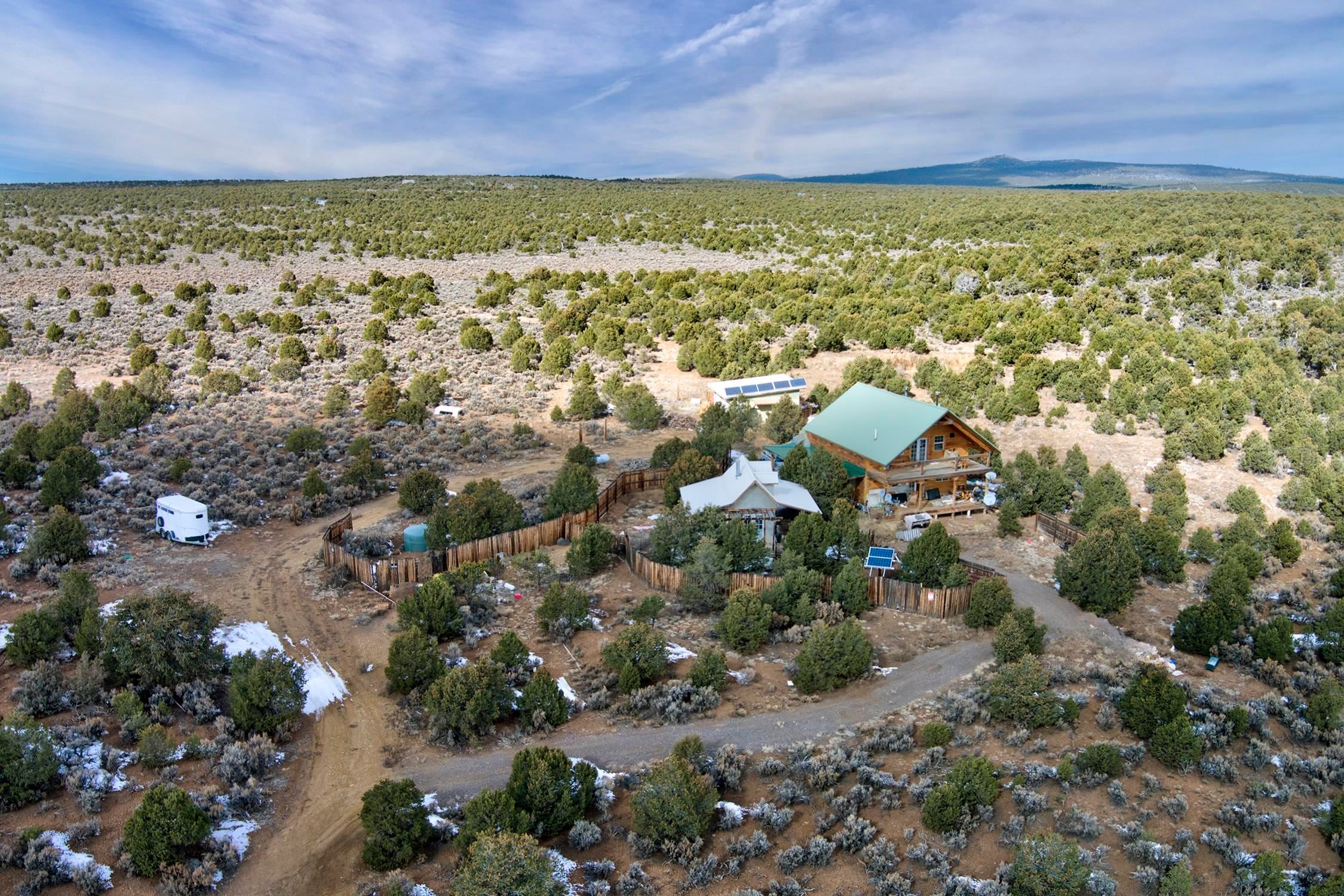 124 Colorado Road Tres Piedras, NM 87577 - Photo 38 of 50