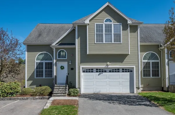$749,900 | 1 Dunia Lane, Unit 1, Northborough, MA 01532