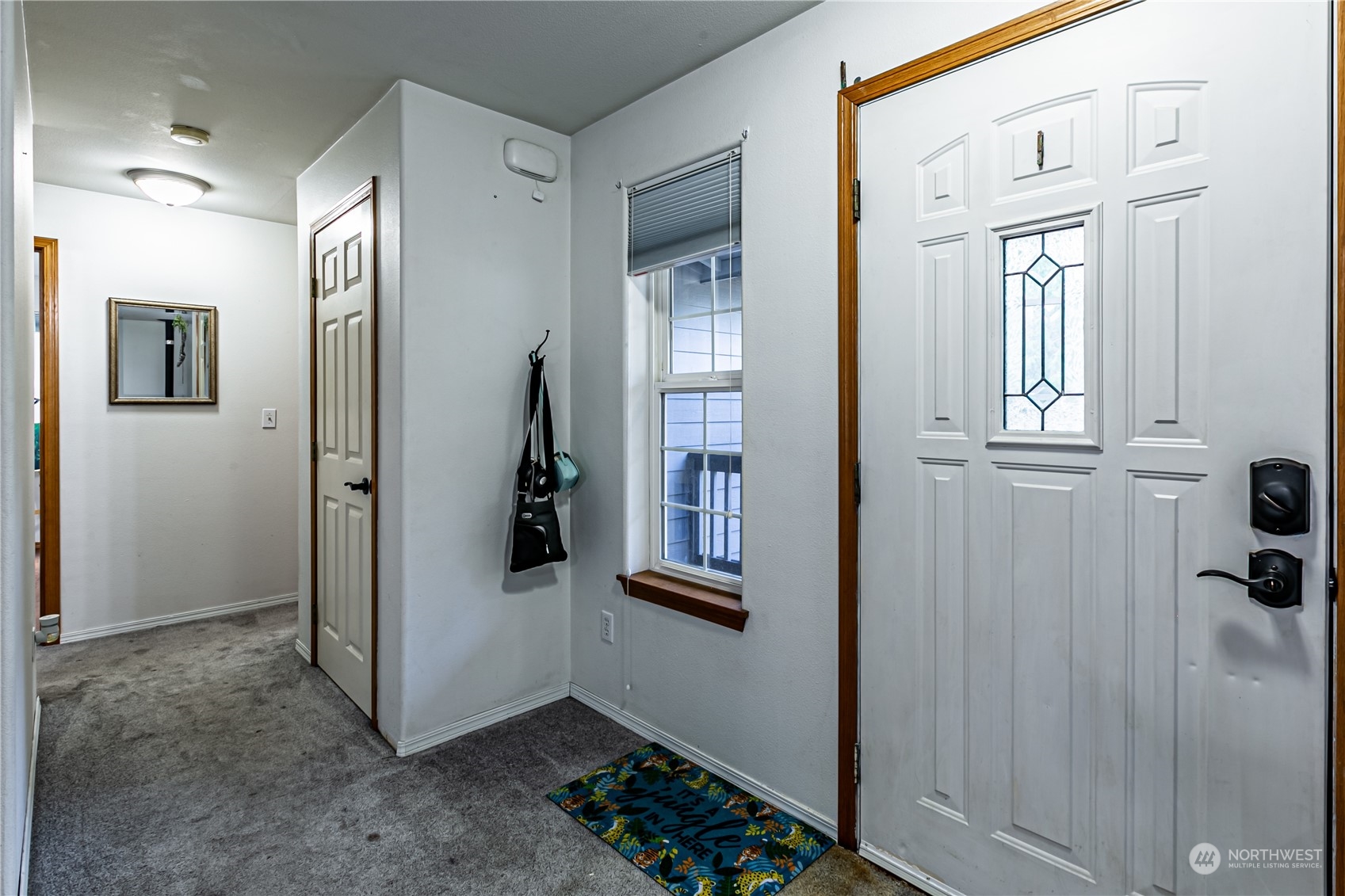 604 Nieland Loop Southeast Rainier, WA 98576 - Photo 15 of 37