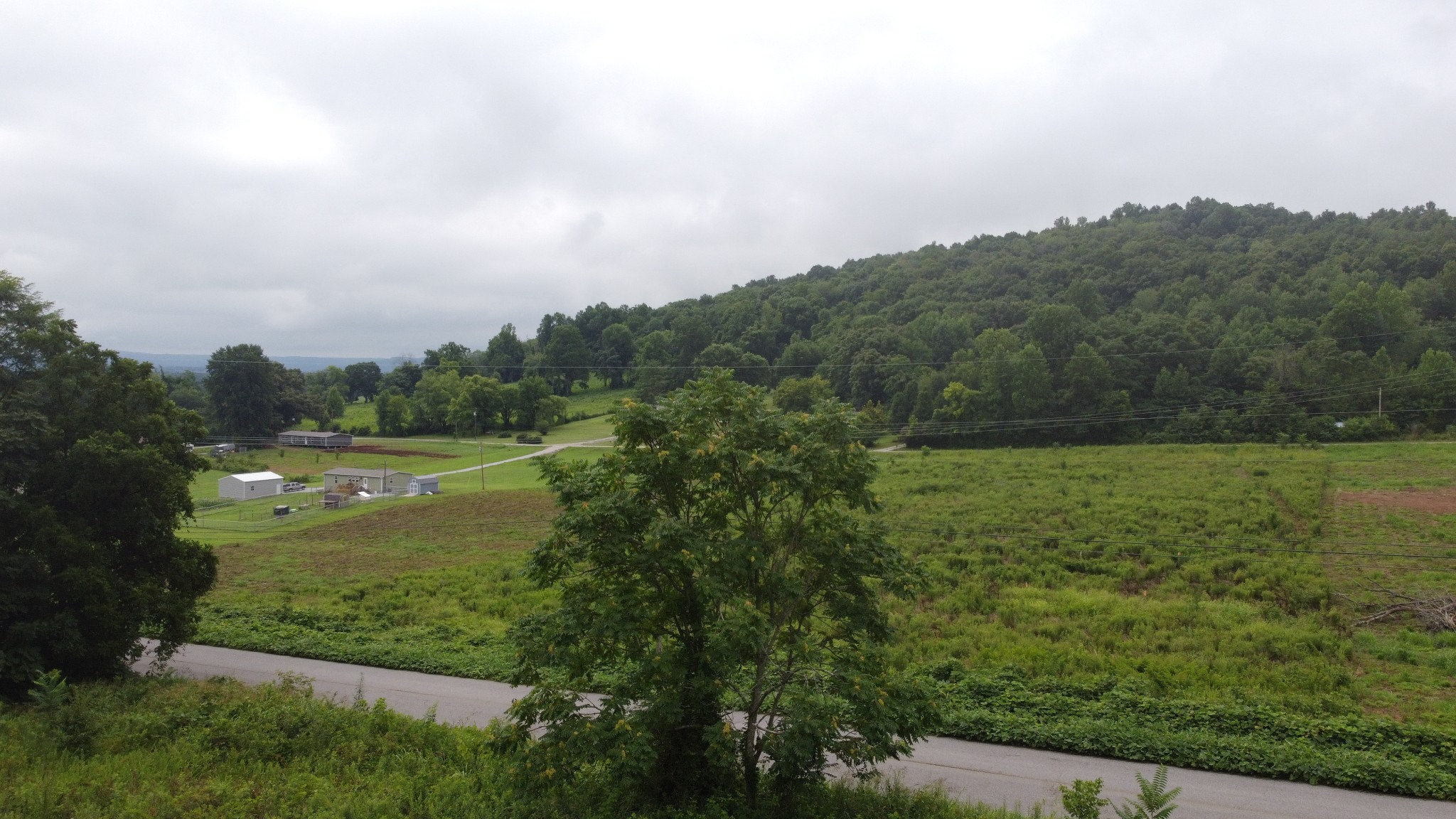 3060 Franks Ferry Road Sparta, TN 38583 - Photo 2 of 12 Gallery Image 2