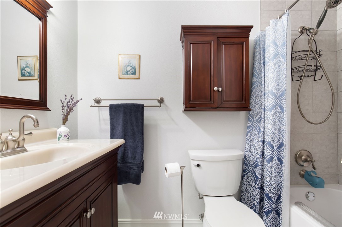 15511 Cascadian Way Bothell, WA 98012 - Photo 19 of 29 Gallery Image 19