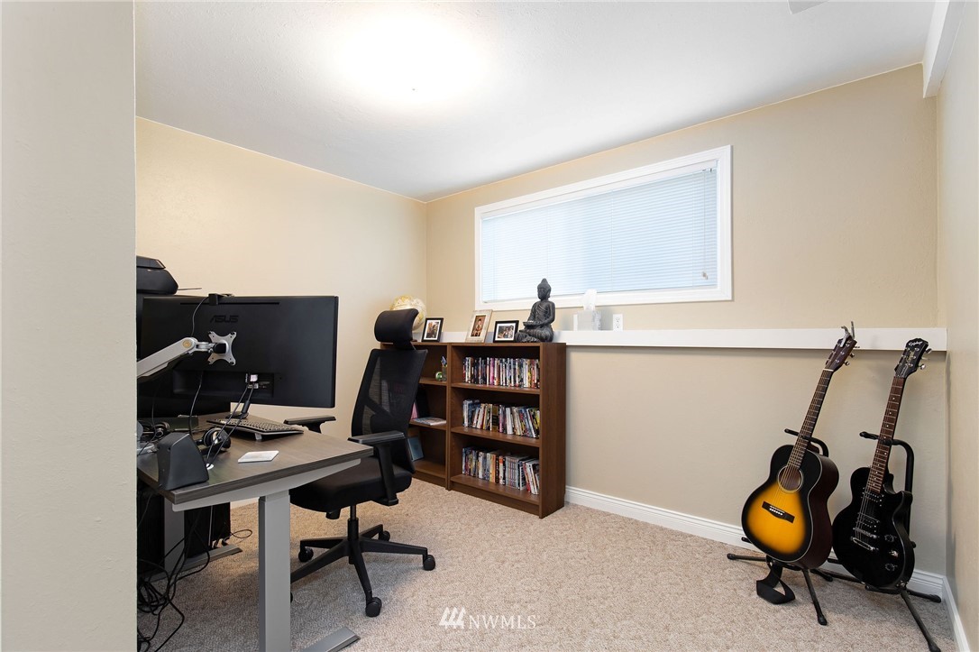 15511 Cascadian Way Bothell, WA 98012 - Photo 25 of 29 Gallery Image 25