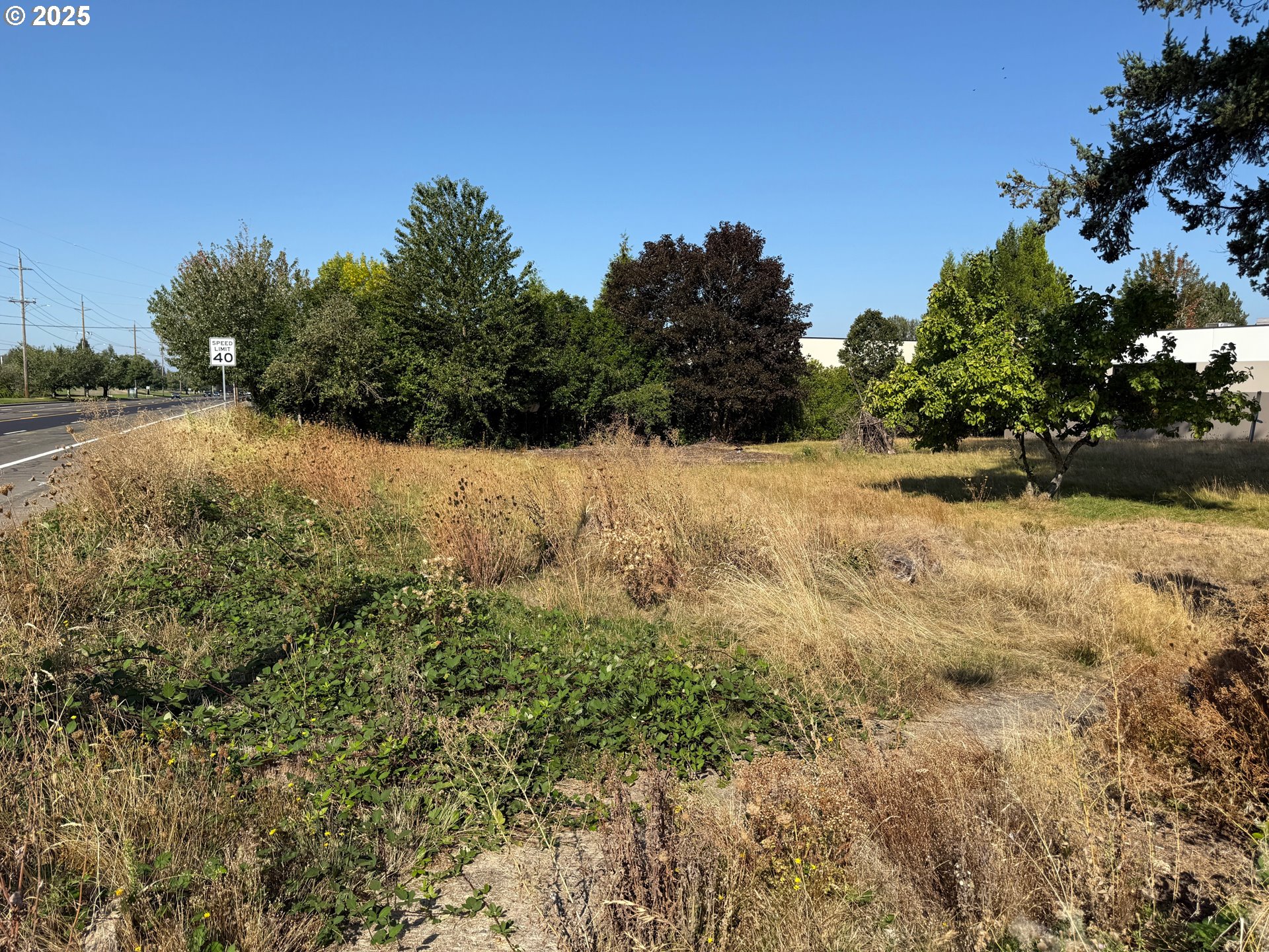 18005 Northeast Sandy Boulevard Portland, OR 97230 - Photo 1 of 19