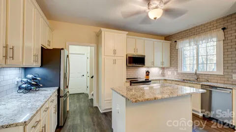 $795,000 | 9821 Zackery Avenue, Charlotte, NC 28277