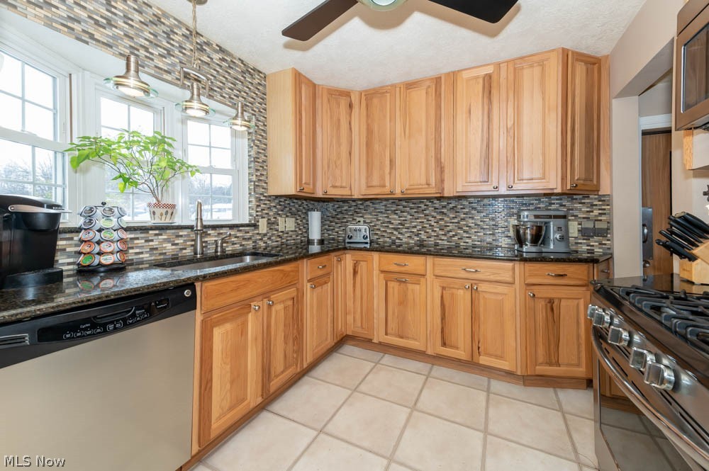 1462 Shields Road Youngstown, OH 44511 - Photo 15 of 29 Gallery Image 15