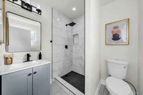 a view of backyard of house