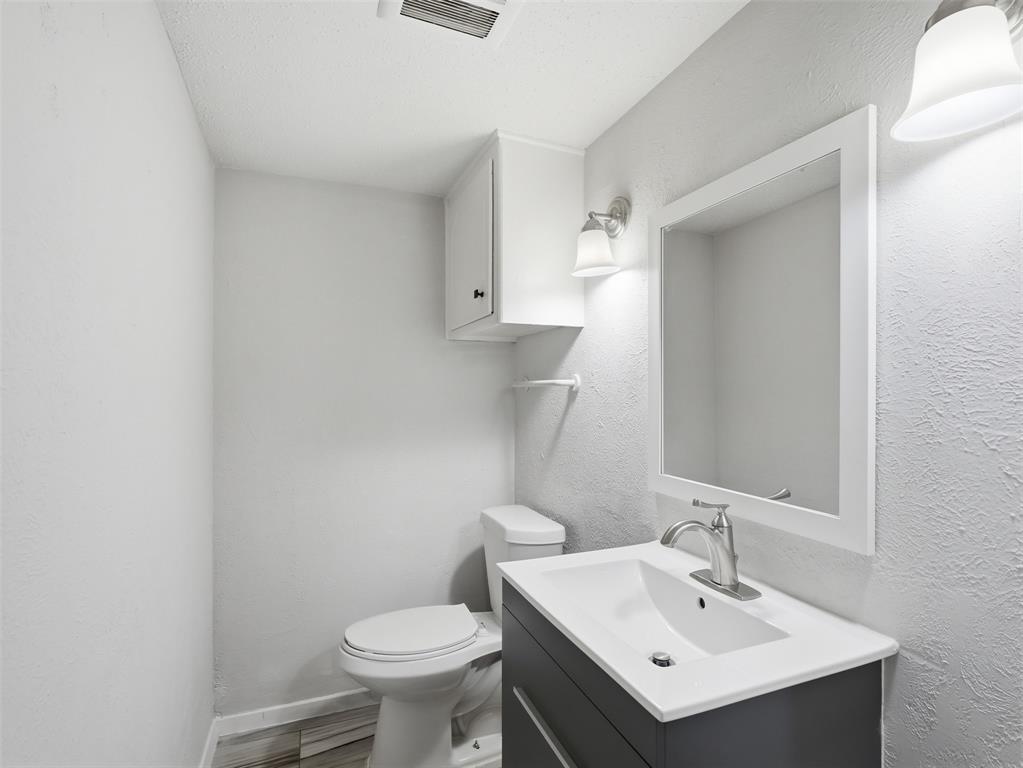 8121 Ferguson Road Dallas, TX 75228 - Photo 14 of 37