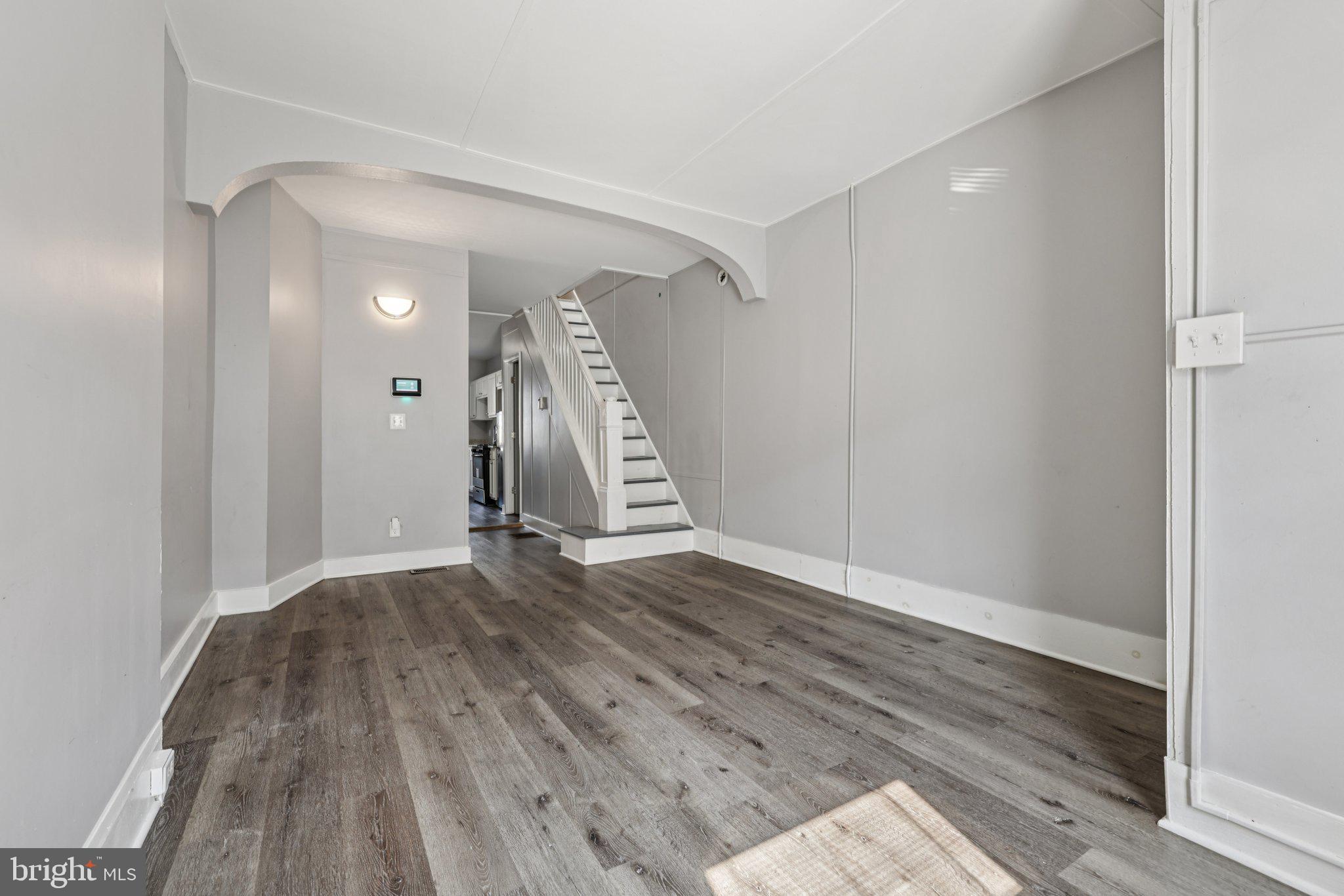 816 North Port Street Baltimore, MD 21205 - Photo 4 of 24