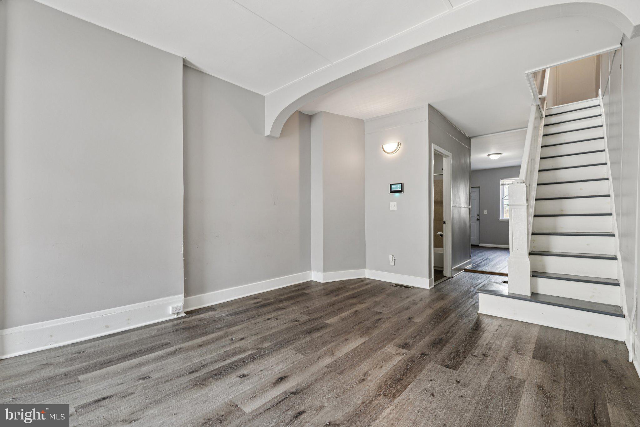 816 North Port Street Baltimore, MD 21205 - Photo 5 of 24