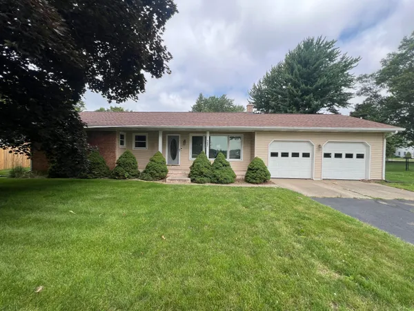 $245,000 | 152 West Chicago Road, Coldwater, MI 49036