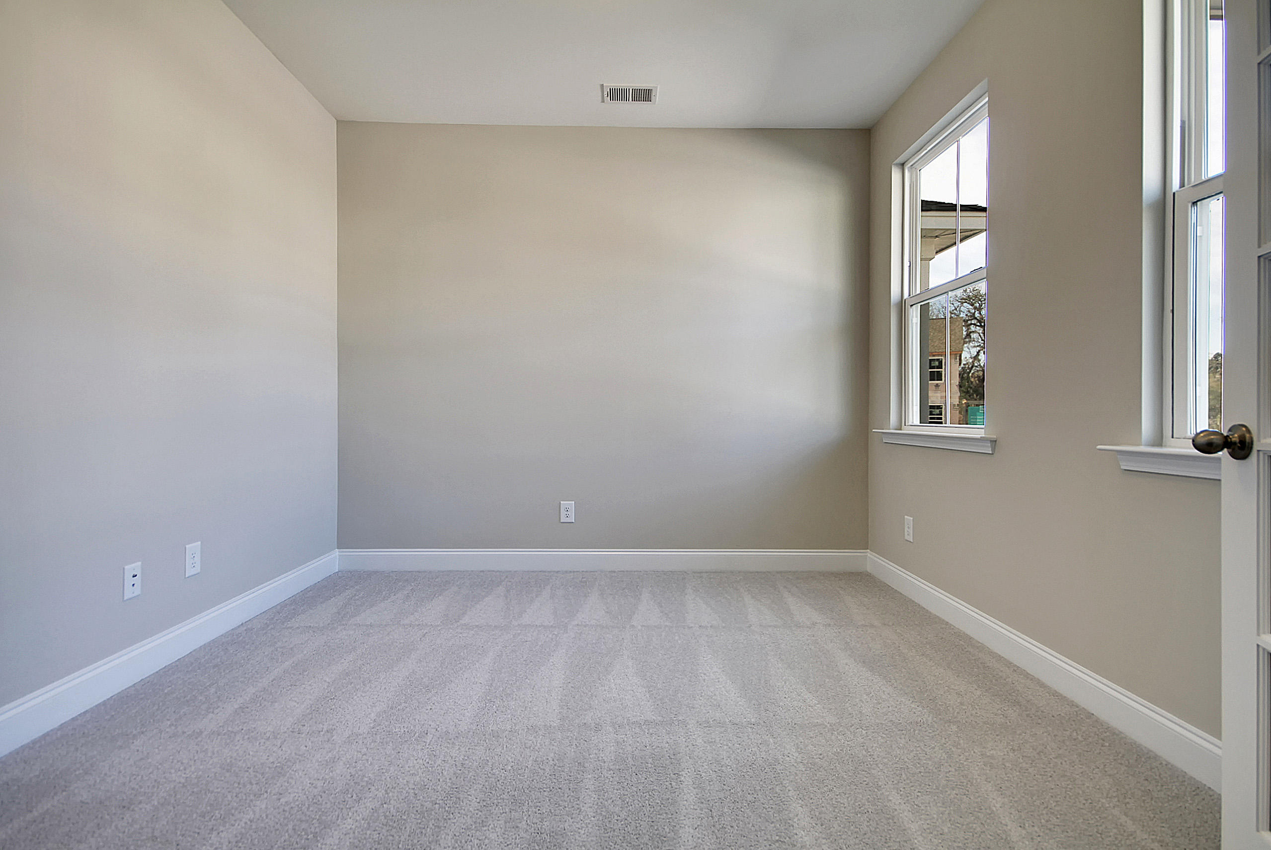 7844 Montview Road North Charleston, SC 29418 - Photo 8 of 50 Flex Room