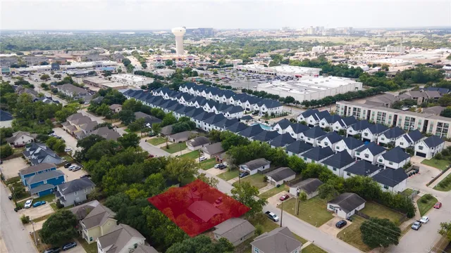 $250,000 | 202 Richards Street, Unit B, College Station, TX 77840