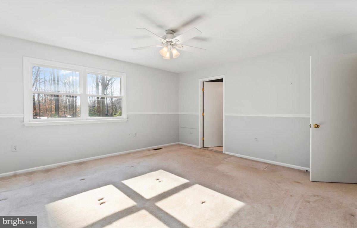12620 Kahns Road Manassas, VA 20112 - Photo 32 of 68 Master bedroom