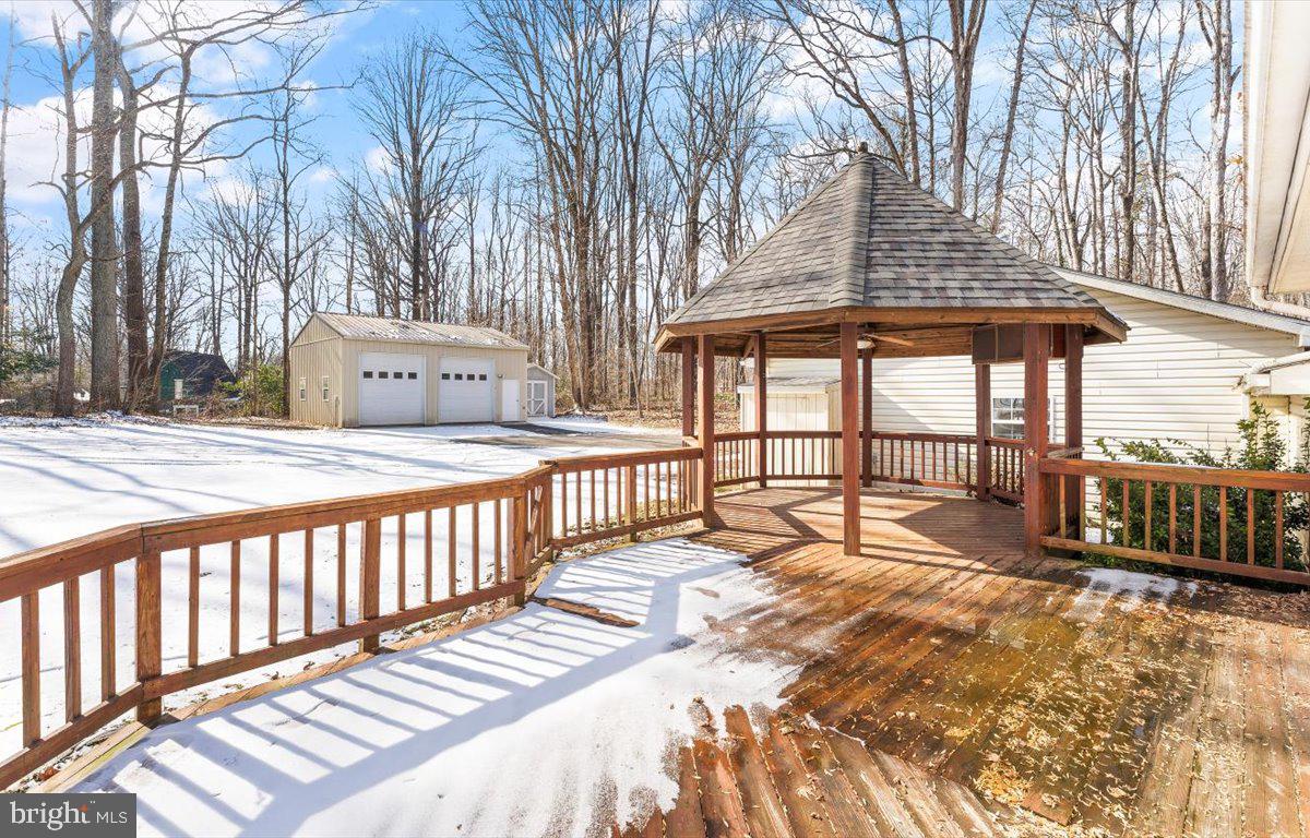 12620 Kahns Road Manassas, VA 20112 - Photo 51 of 68 Deck