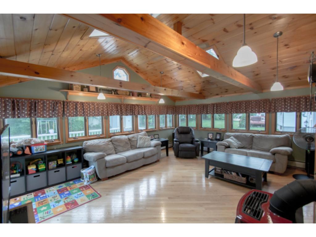 131 Ridgefield Drive Milford, NH 03055 - Photo 6 of 36 Gallery Image 6