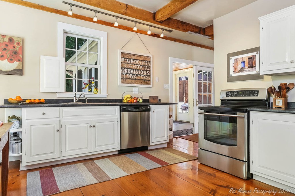 96 River Road Merrimac, MA 01860 - Photo 6 of 30