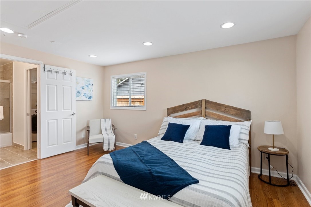 3907 Northeast 22nd Street Renton, WA 98056 - Photo 14 of 27