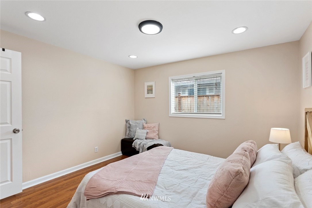 3907 Northeast 22nd Street Renton, WA 98056 - Photo 18 of 27