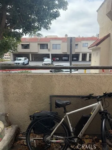 a view of outdoor space with porch and entertaining space