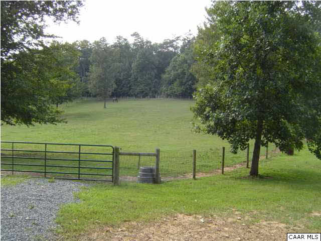 5674 Scuffletown Road Barboursville, VA 22923 - Photo 5 of 11 one of many pastures