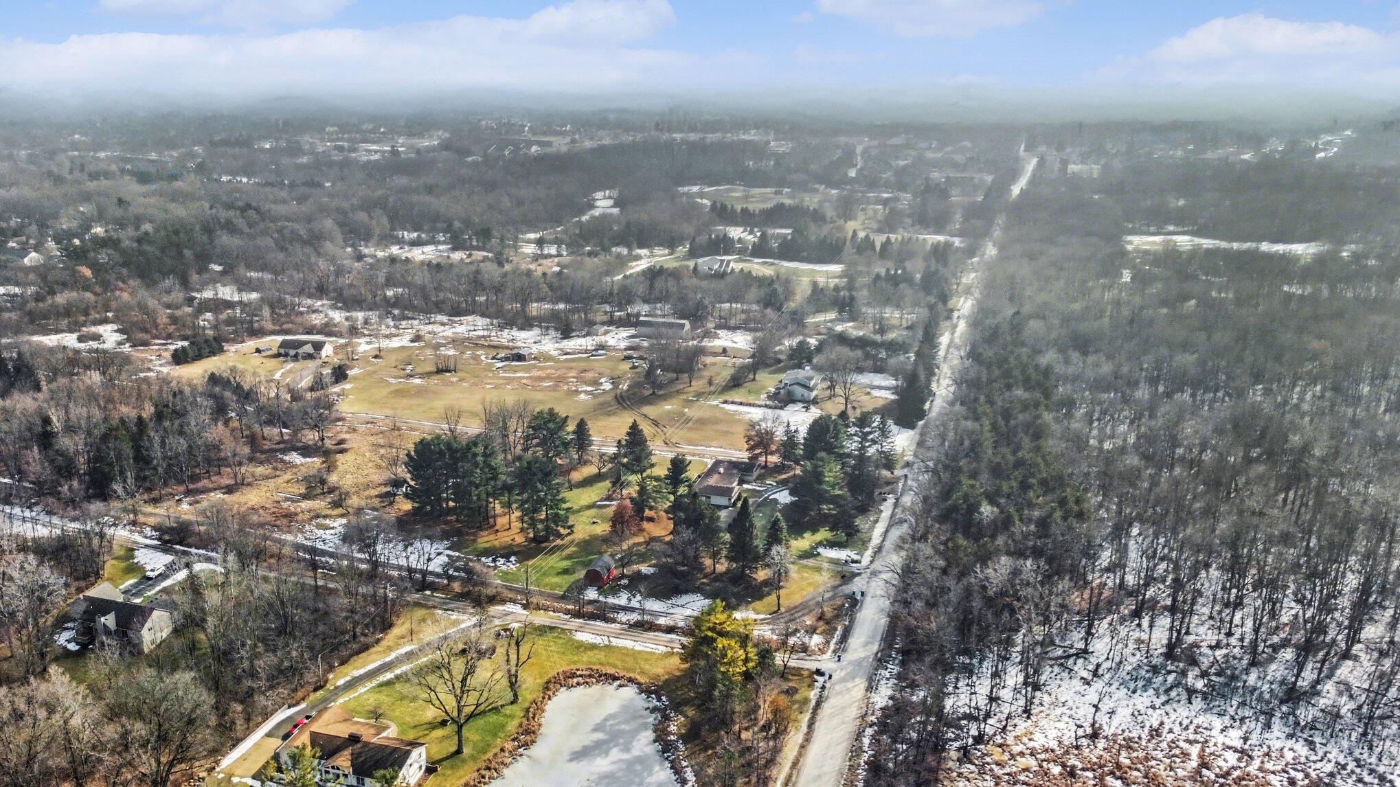 1575 Kellogg Road Brighton, MI 48114 - Photo 29 of 30 035_file_8597