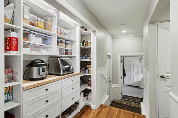 $599,900 | 1575 Kellogg Road, Brighton, MI 48114