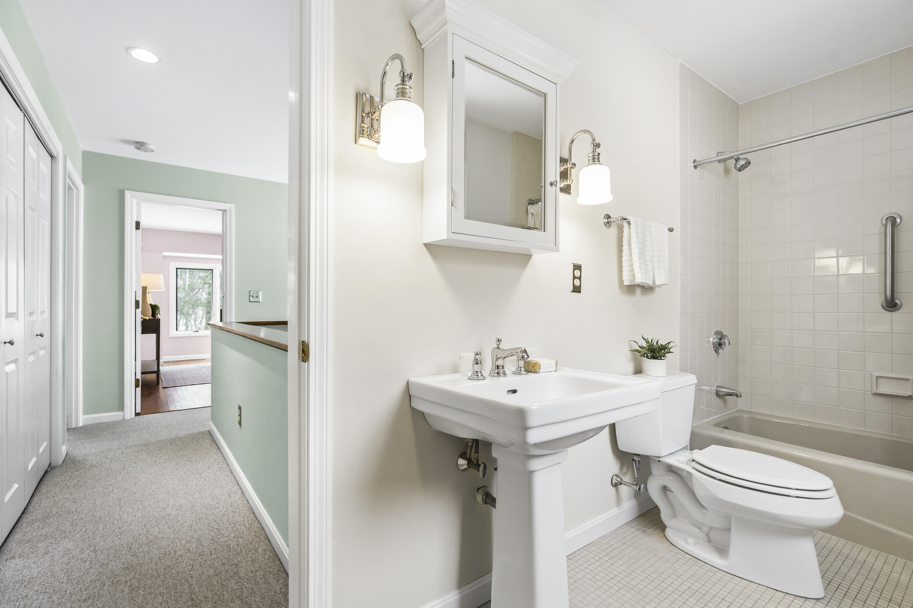 43 Foreside Common Road, Unit 43A Falmouth, ME 04105 - Photo 38 of 47 90-43 Foreside Commons Dr, Falmouth, ME-