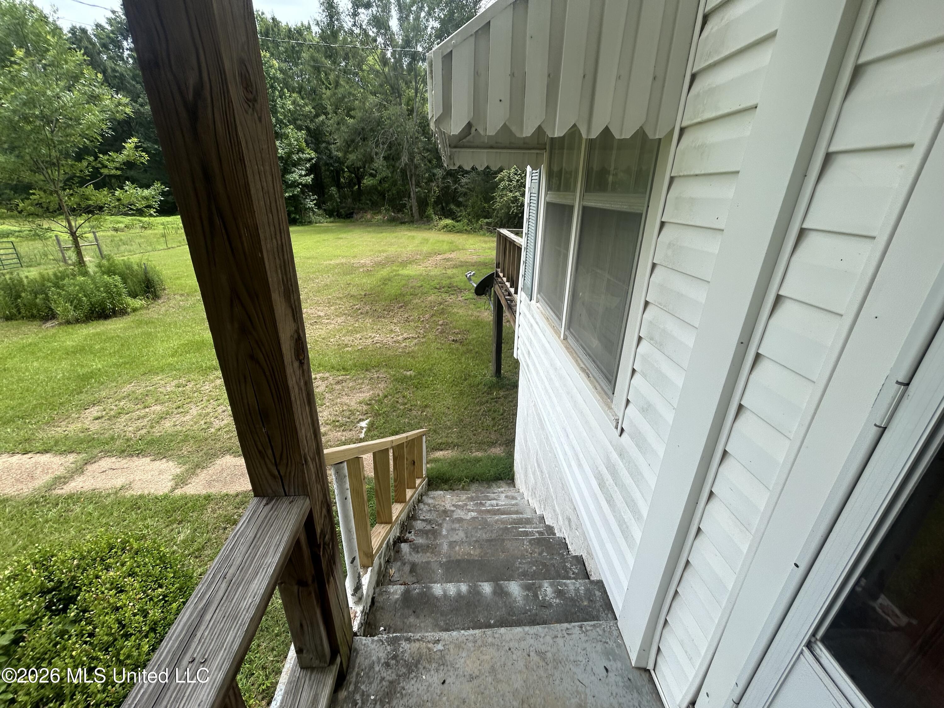 403 Front Street Vaiden, MS 39176 - Photo 13 of 63 IMG_2138
