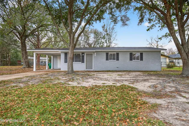 $119,000 | 3815 Pineview Drive, Pascagoula, MS 39581