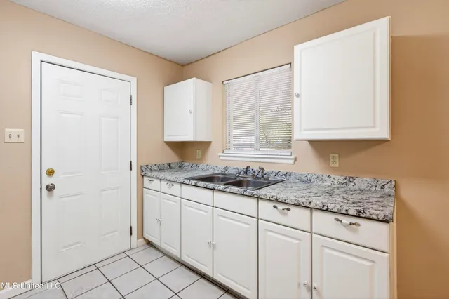 $119,000 | 3815 Pineview Drive, Pascagoula, MS 39581