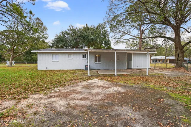 $119,000 | 3815 Pineview Drive, Pascagoula, MS 39581