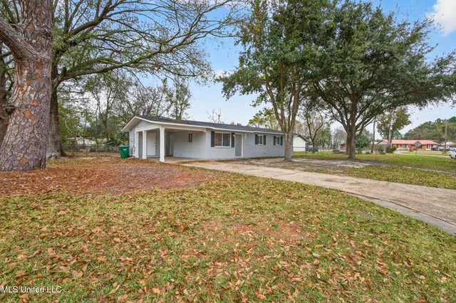 $119,000 | 3815 Pineview Drive, Pascagoula, MS 39581