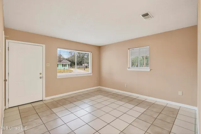 $119,000 | 3815 Pineview Drive, Pascagoula, MS 39581