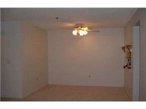 113 Cluff Crossing Road, Unit 11 Salem, NH 03079 - Photo 2 of 8