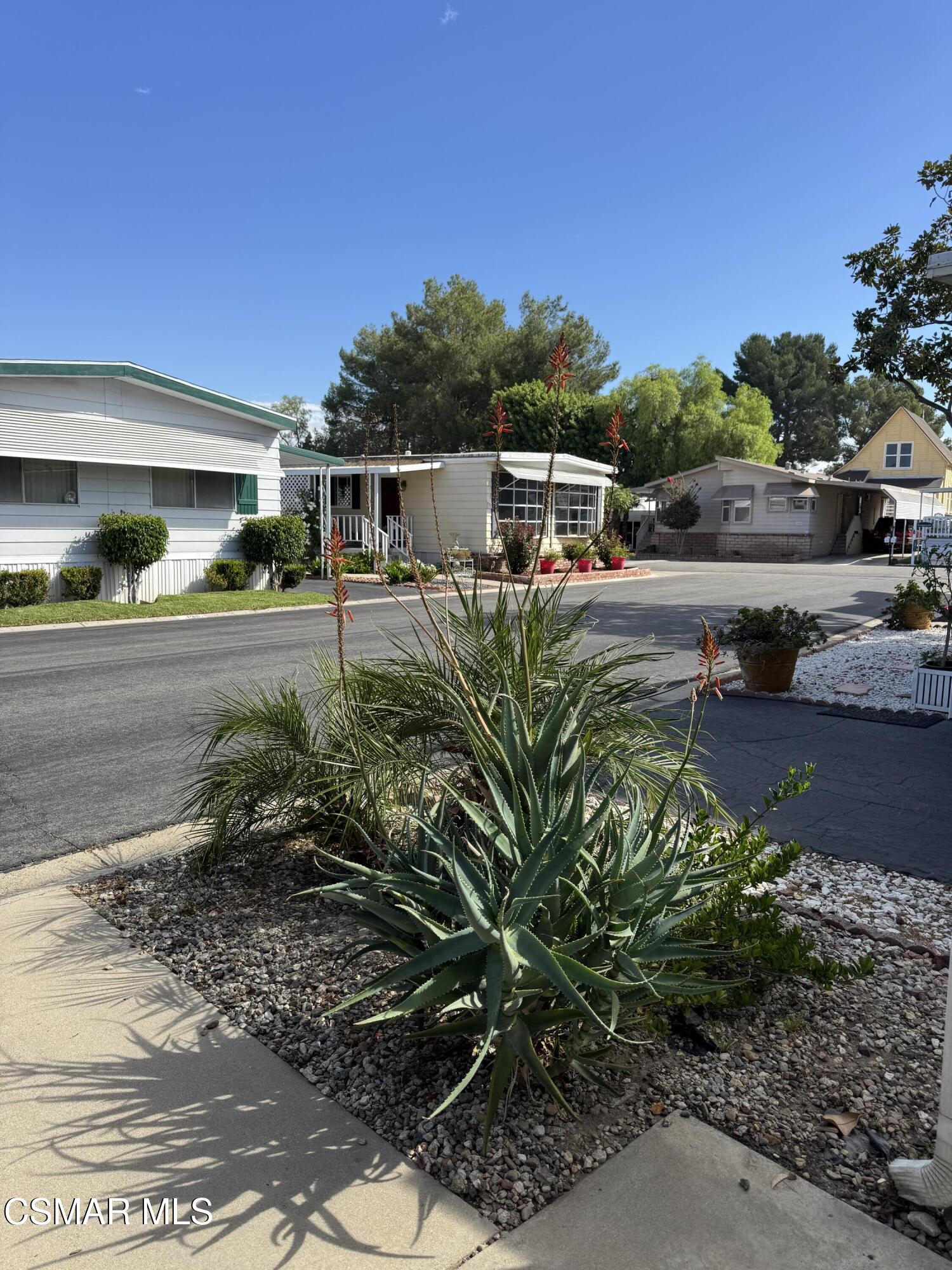 195 Tierra Rejada Road, Unit 160 Simi Valley, CA 93065 - Photo 34 of 35 IMG_1382