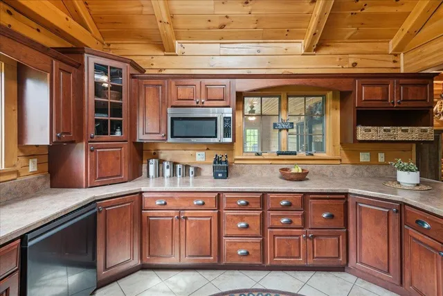 $999,999 | 154 Manley Hill Road, West Fairlee, VT 05045