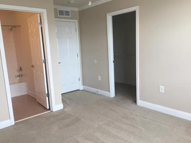 $1,295 | 734 Majestic Drive, Crestview, FL 32536