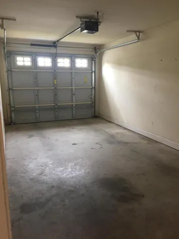 $1,295 | 734 Majestic Drive, Crestview, FL 32536