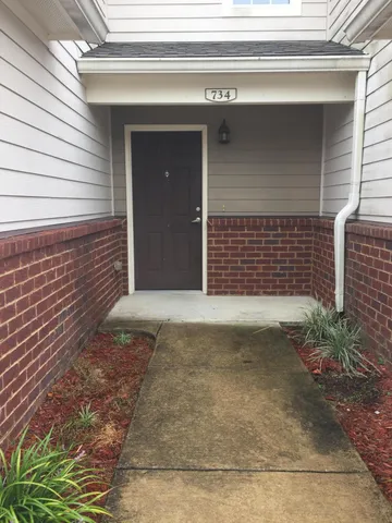 $1,295 | 734 Majestic Drive, Crestview, FL 32536