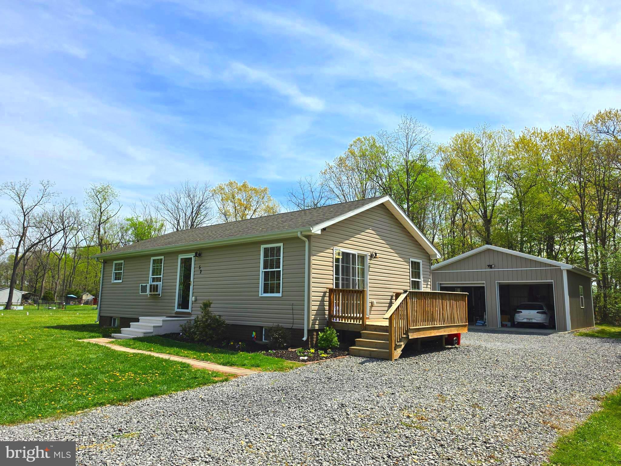 52 James Allen Lane Summit Point, WV 25446 - Photo 2 of 32