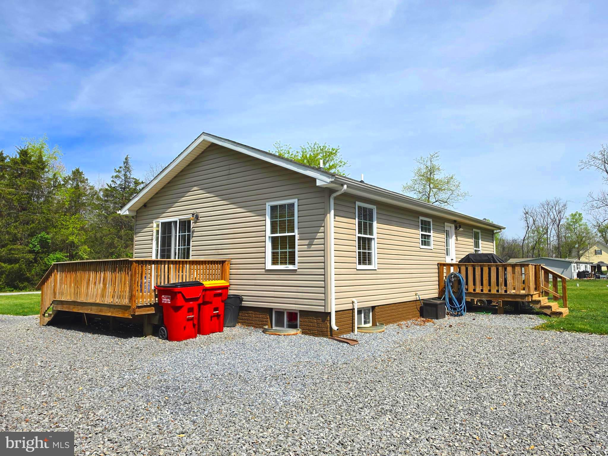 52 James Allen Lane Summit Point, WV 25446 - Photo 7 of 32