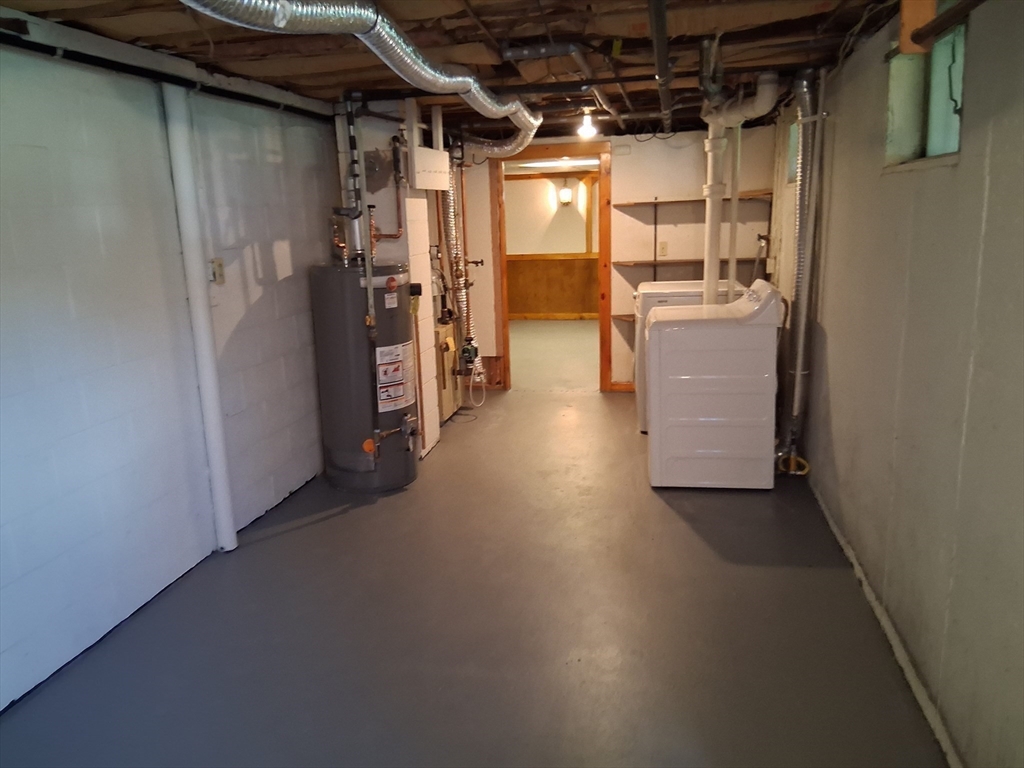 43 Robin Road Worcester, MA 01604 - Photo 20 of 31